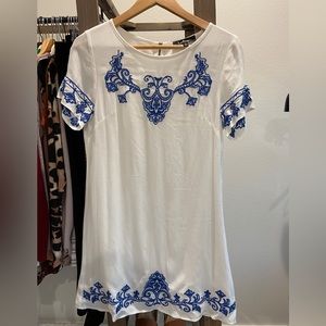 Lulus size small blue and white dress